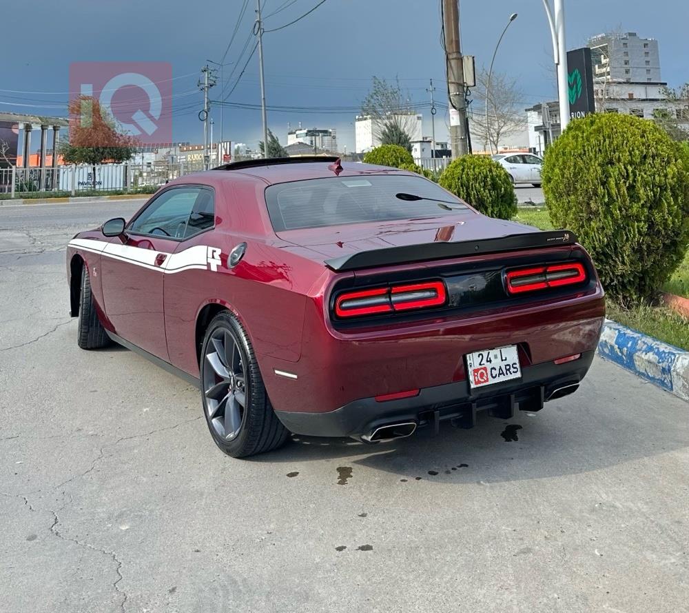 دۆج چالنجەر